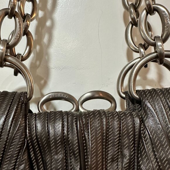 Auth Vintage Bvlgari Dark Chocolate Brown Pleated Leather Handbag - Picture 7 of 15